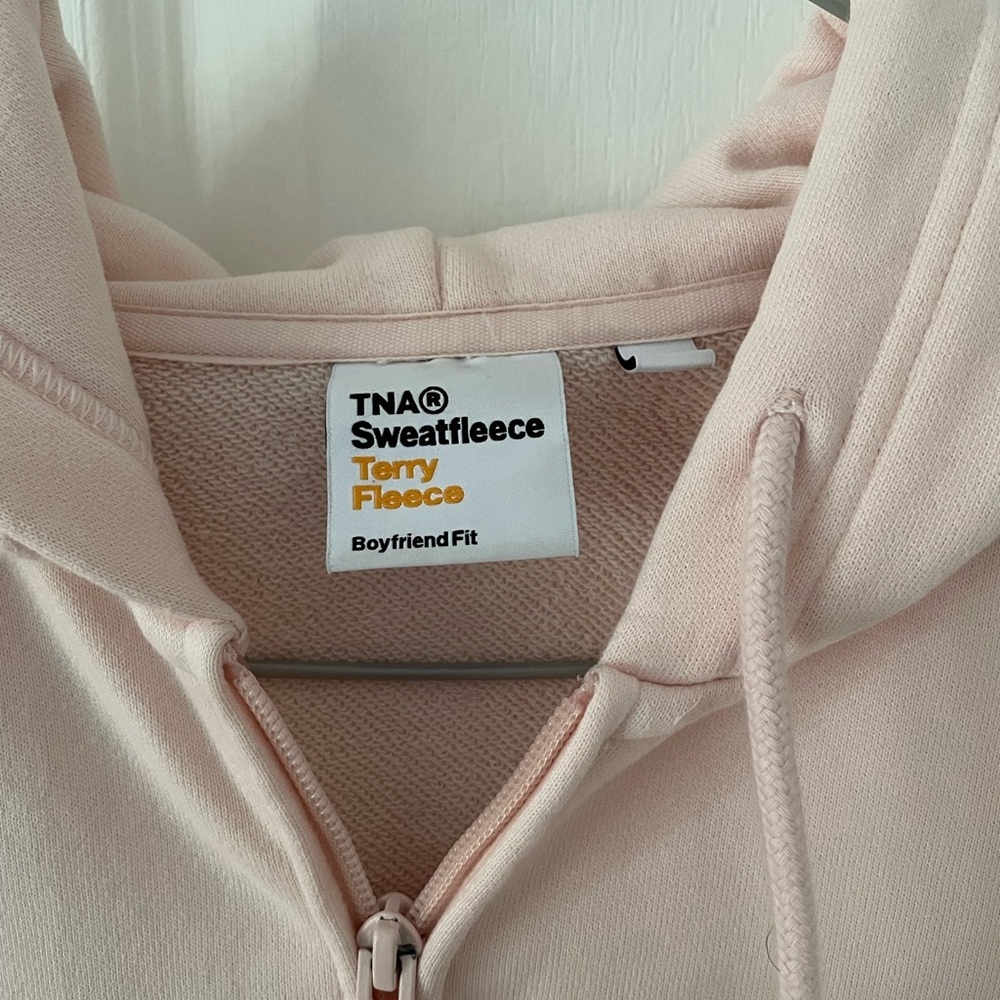 Aritzia TNA boyfriend zip hoodie